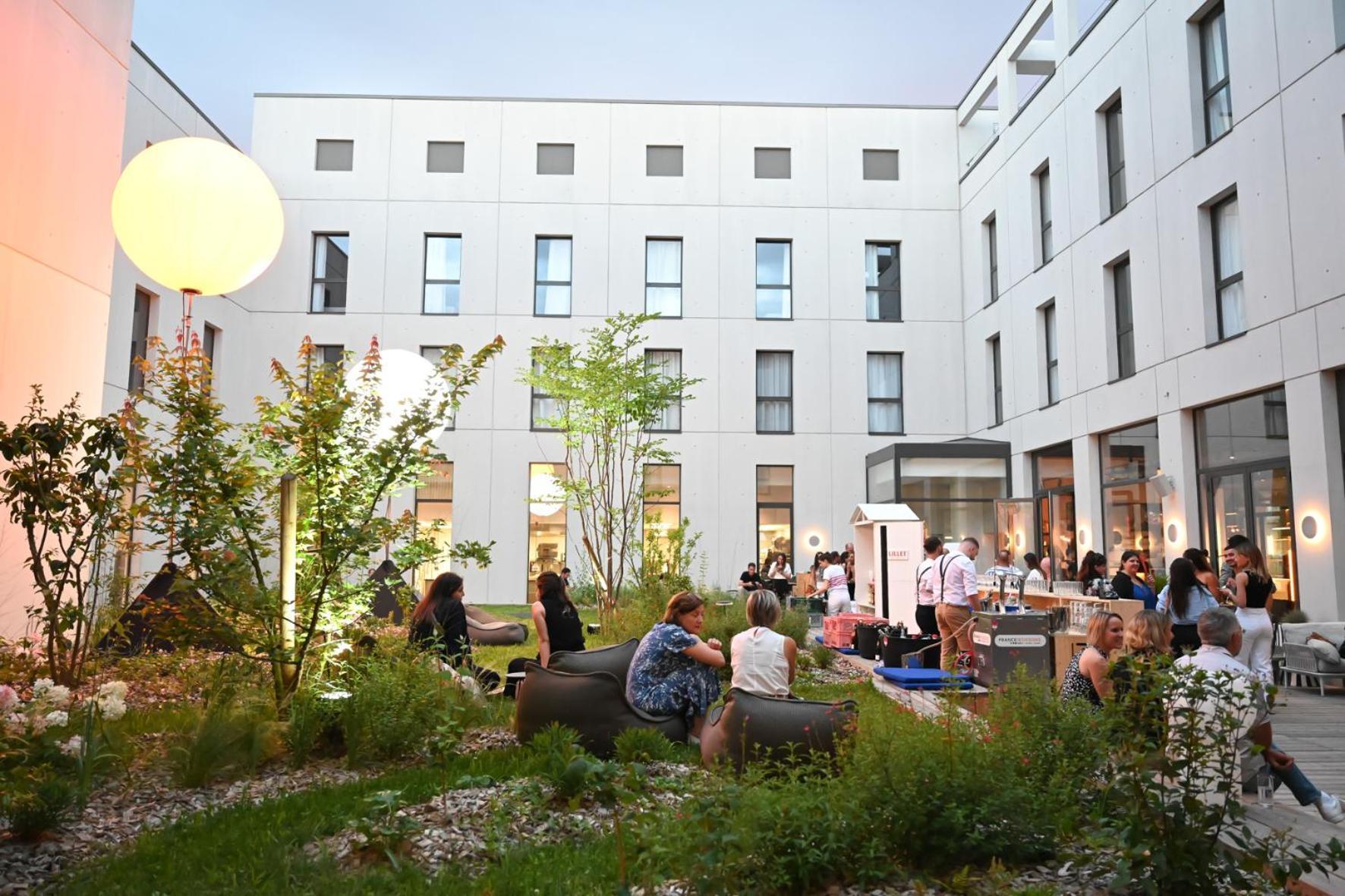 The Ruck Hotel Лион Екстериор снимка